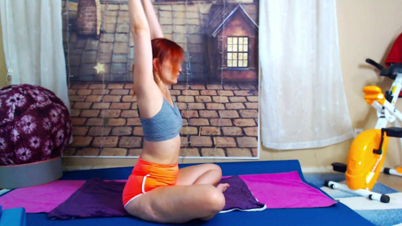 Aurora Willows: Hip mobility strengthening and hip openers. Heals sciatica