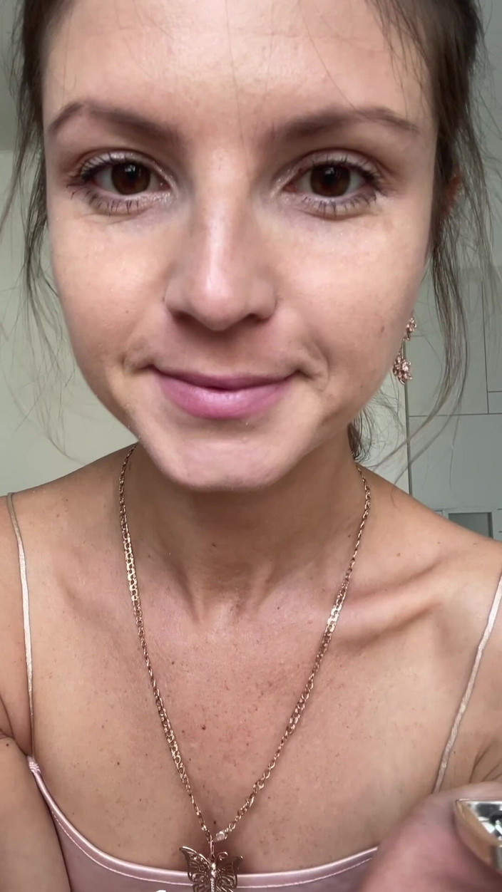 Gina Gerson: ソロメイクアップ&amp;フィート