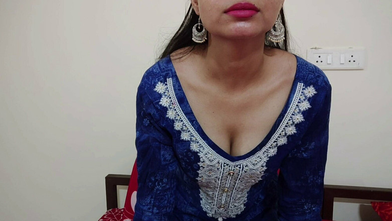 Saarabhabhi6: Cuplu proaspăt căsătorit, soțul singur acasă, a intrat în bucătărie