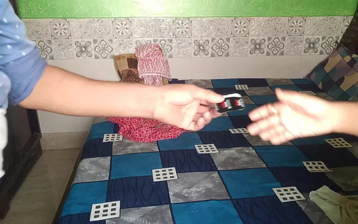 piryaprajapati: I Called the Landlord's Friend to Me in My House...