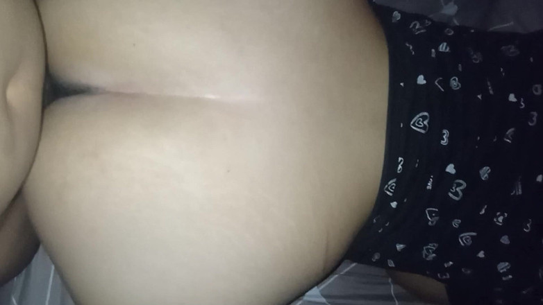 Eatrella j: Yang Tidak Jatuh Tergelincir