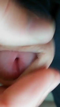 Žalud škádlí k první kapkě Preejaculate - Soloxman