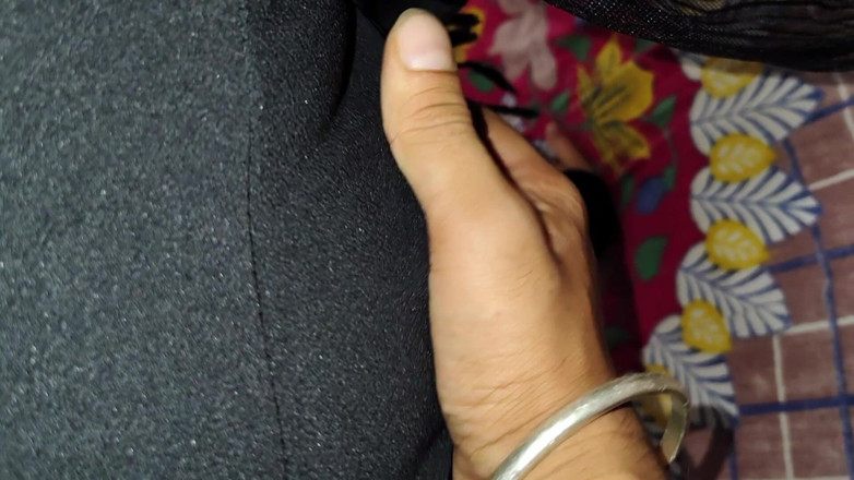 Desigirl37: Newly Love Marriage Couple Romance and Fucked in Hindi Sex...