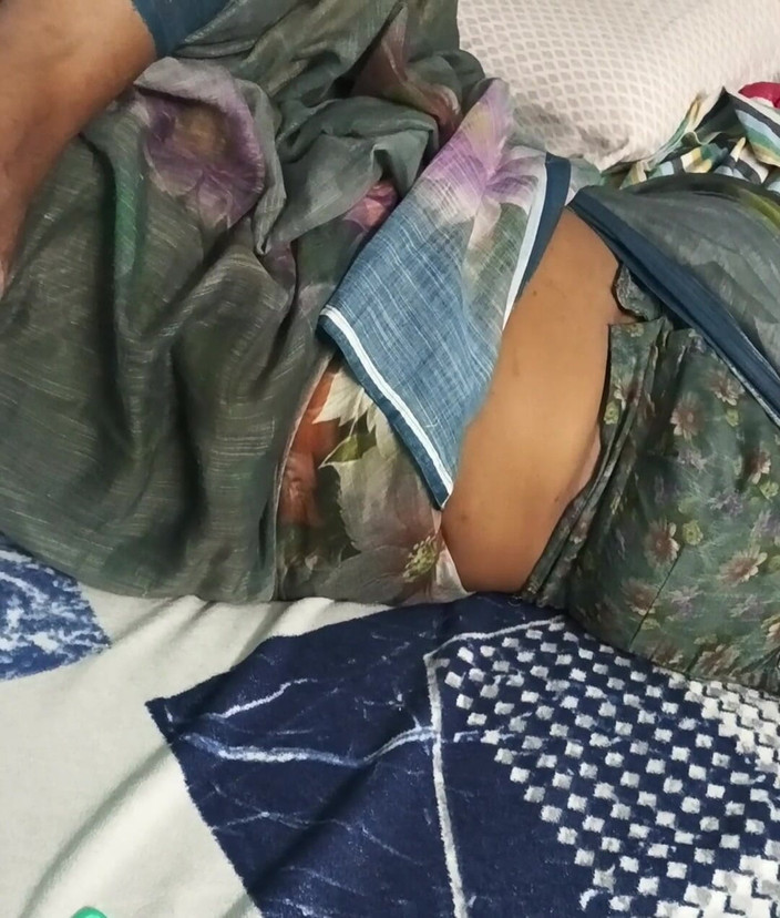 Pig pussy: Nattukattai tamilská tetička v posteli