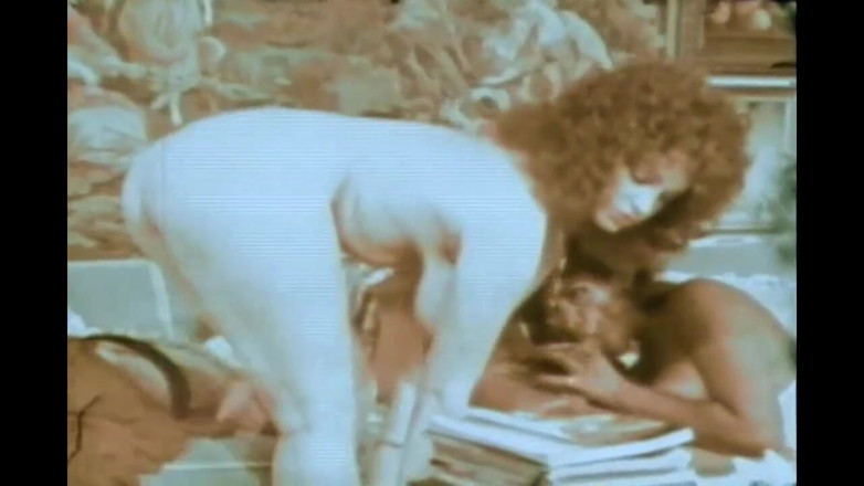 Vintage megastore: Vintage MILF Ass Fucked After Losing at Strip Poker (full Movie)