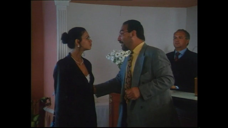 MMV films - The Original: Modelo morena cachonda estaba satisfecha cuando su fotógrafo lame su...