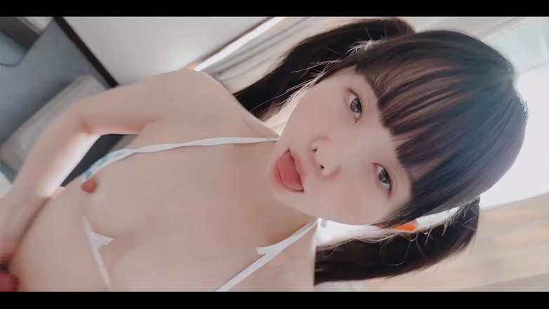 BabyYurin: Chảy nước dãi khắp người