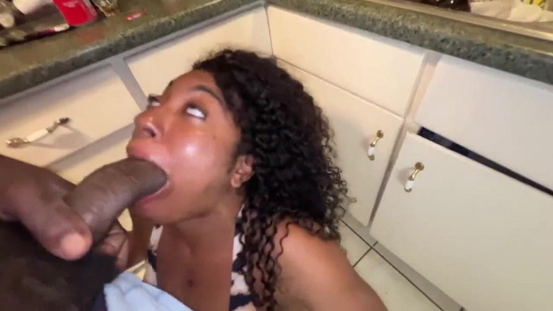 Fijii pornbox: Guy Gets Lucky with Curly Head Big Tits Fat Ass...
