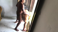 NACKME_PRODUCTION: Dveře jsou dokořán, takže nás sousedé mohou vidět šukat