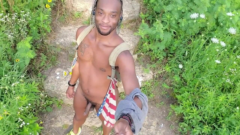 Kennie Jai: Kennie Jai Spacery po parku nad rzeką Cumpletely Naked!