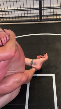 Kandy Vs Hanz: Erotic Nude Oil Wrestling Rematch