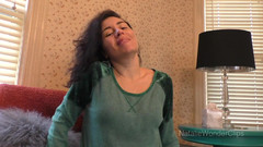 Natalie Wonder: Šukej mě, naplň mě a otěhotněj mě svým silným spermatem