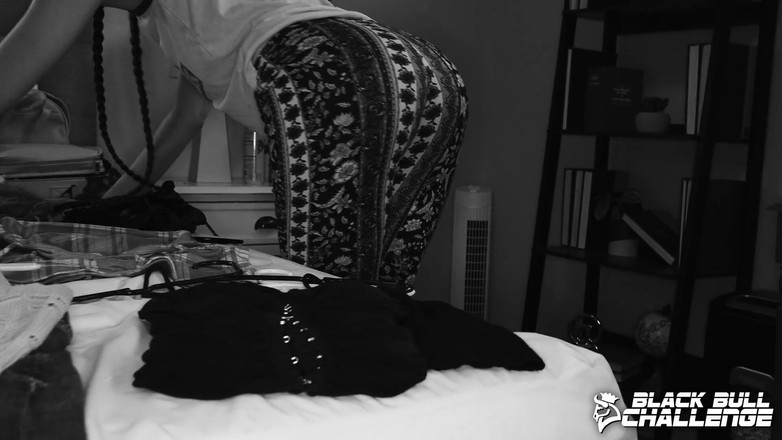 Black bull challenge: Erin Everheart – Bts dubur antara kaum