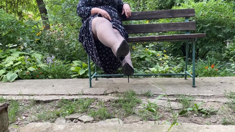 OurFetishLife: Perché la mia matrigna aveva bisogno del mio sperma?