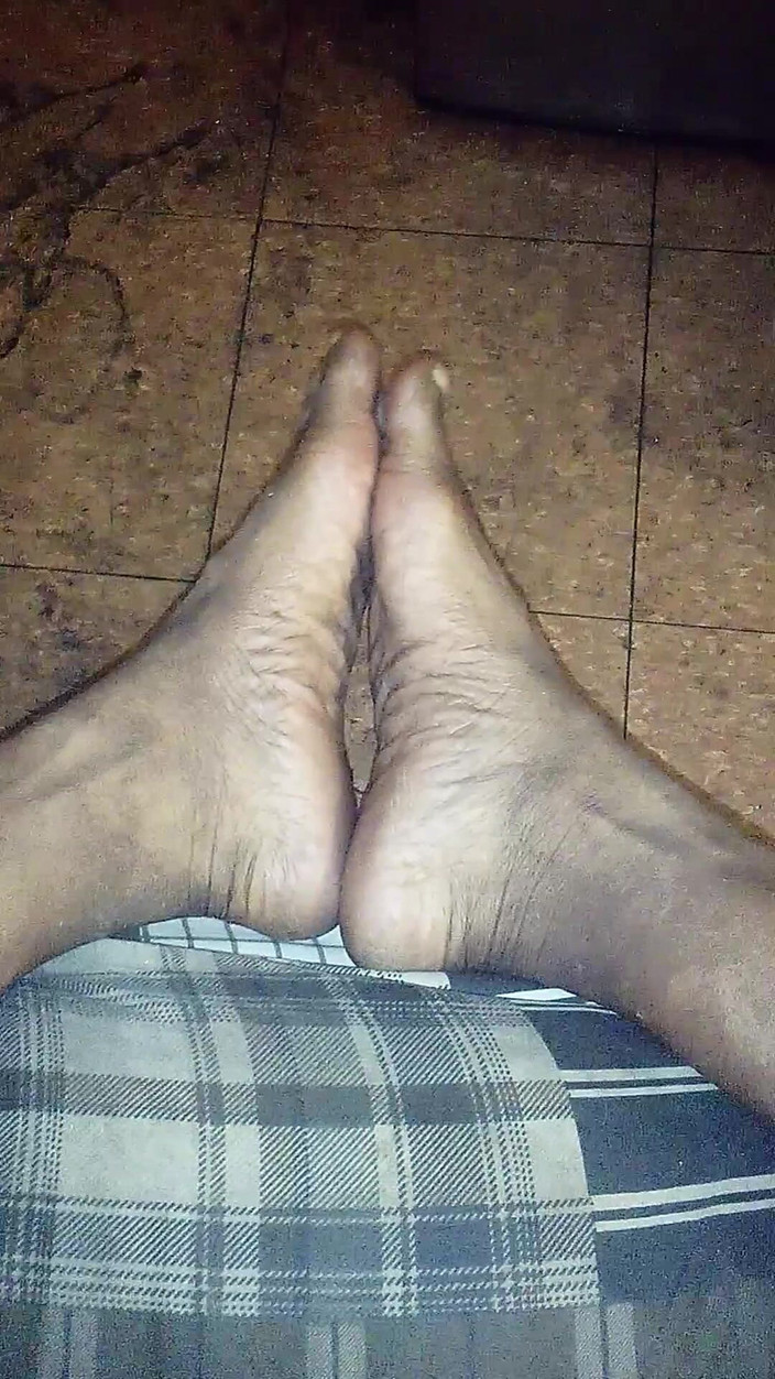 SweetDWillie456: Fetish foot play ekstrem