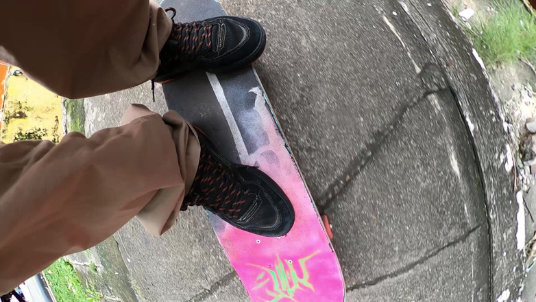 Dyavol: A Giant Skate Plays with a Tiny Human and Then...