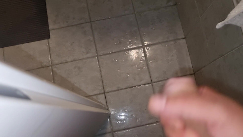 Alexander Audran: Duştaki arkadaşım 1 yarağım karşı koyamadı - en iyi arkadaşım için inliyor...