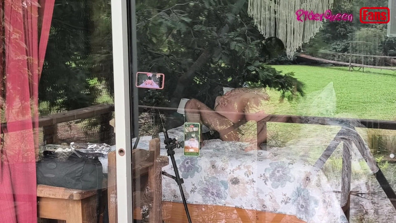 Riderqueen: Ngentot sama cowok berotot ini dengan kontol besar, video untuk...