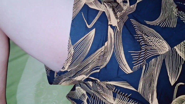 Pasutri indo: Edição dos pés .!! Quente sholeha mulher balança o pênis até...