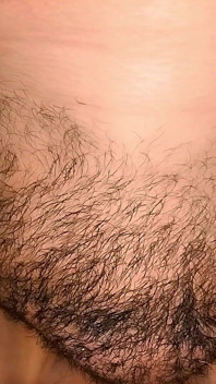 Vicino pervertito, ti scoperò la figa