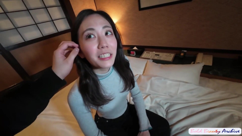 Asian cutie: Model elegan- seperti Debut Awakens Curiosity Sebagai Blur Sempadan Semasa...