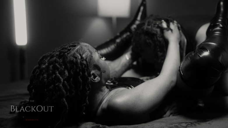 BeastnKitty: The Blackout 4 Ft Mahlaysia Li
