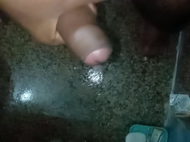 Fun With Me: Scuoti il mio cazzo e bevi il suo succo