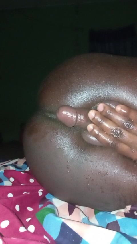 Africatrans: besar Tgirl