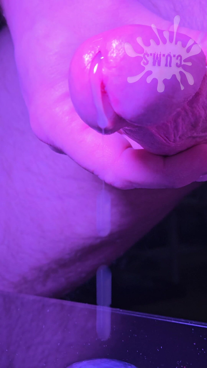 Cum Juggler: C.U.M.의 사정 촬영 실패!