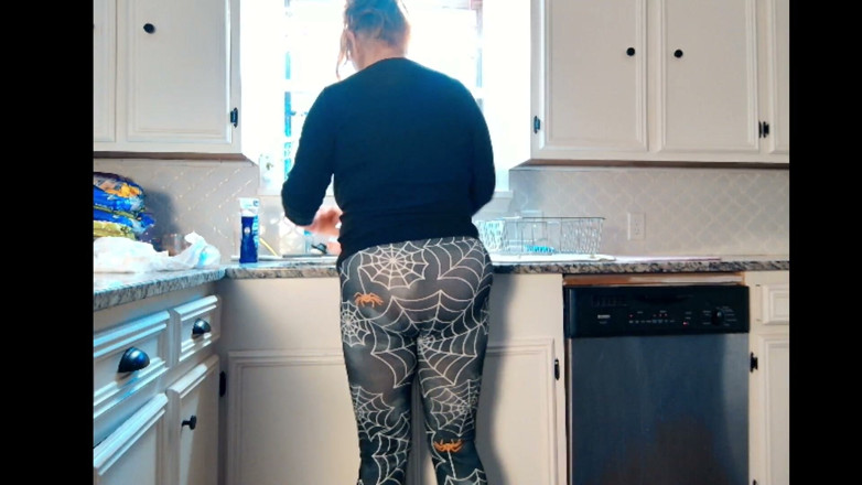 Samantha 38G: Šťastné halloween strašil nádobí s tlustým zadkem Samantha38g