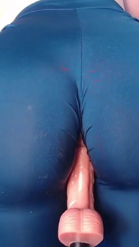 Keldai Cantik Pada Dildo 1