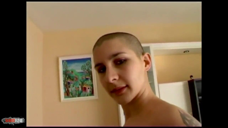 MMM100: Катя: трах з французькою арабською Катею з поголеною головою