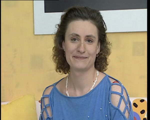 YOUR FIRST PORN: Luder Sanja Stopft Beide Loecher - Si jalang Sanja menyumbat kedua-dua...