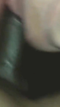 Écarte les longues lèvres de ma chatte, grosse bite noire, baise profonde, orgasmes hurlants
