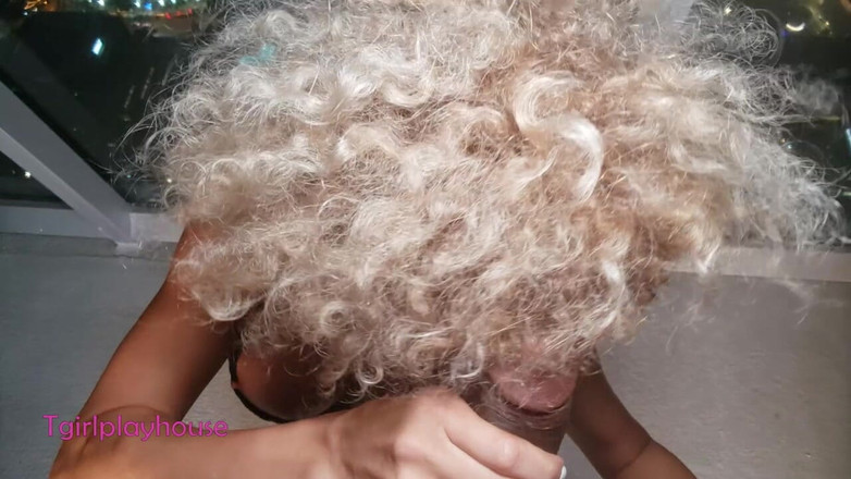 TGIRLPLAYHOUSE: Åh söt Cindy för mycket röv!