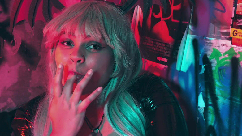 Cutiepiie Chubby: Morrigan &amp; the Substance - ラテックス、パンティストッキングのスタッフィング、フット