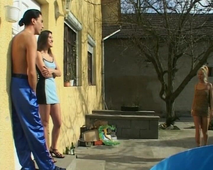 Deutschland Porno X: 그녀의 보지를 빨아