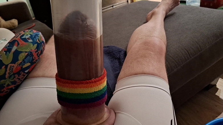 Monster_Meat_: 큰 음경을 펌프질하기