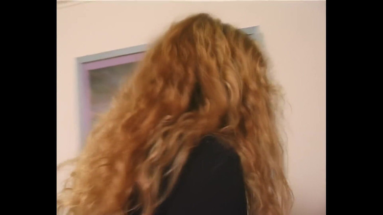 My first cock: Una ragazza rossa con un corpo bellissimo viene convinta a...