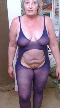 1378 - gorda y curvilínea Gilf Dawnskye te trae un nuevo desfile de body