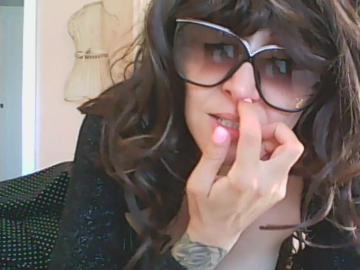 savannahamatoriale: Full Nose