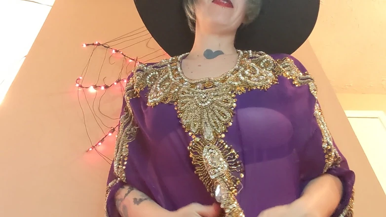 Geeky Femdom: Cadı Jessica- akşam yemeği için seni bekliyor