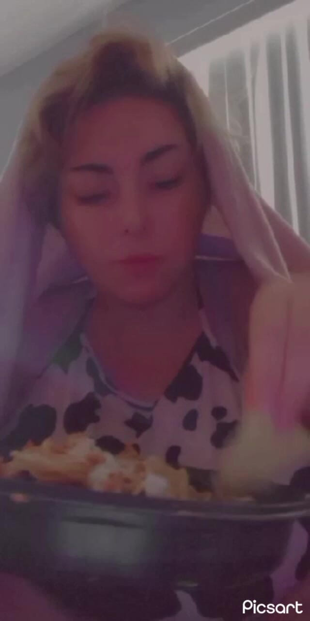 Mushroombitchx: Taco Bell Mukbang