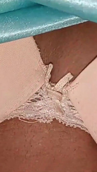 Foda e massagem nua pelo cunhado