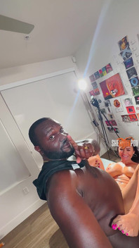 Semaj Media en coulisses ! Karissa Koxx baise et suce pour son massage !