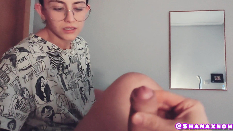 Shanaxnow: Quicky Ride and Cum Big Ass Reverse Cowgirl Fucking Huge...