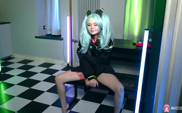 Nu Cosplay: Rebecca nikson pamer toket aduhainya di anime cosplay