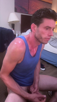 Tachinare pentru ore în scaun, simt-o pentru 20 minute care sunt acolo și în cele din urmă a face spermă