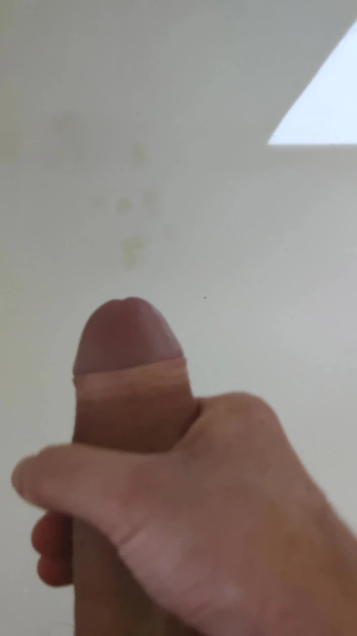 Peanuts_69: Afternoon Cum and Pee