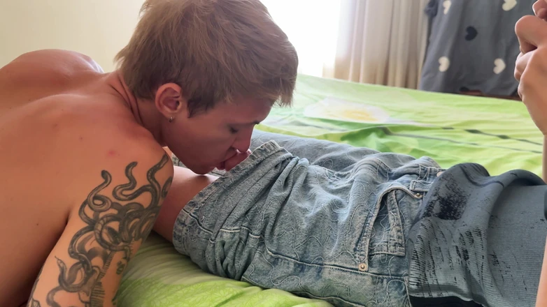 Ethan Lestray: Full Video,guy Sucks Big Cock While His Friend Plays, Fucked...